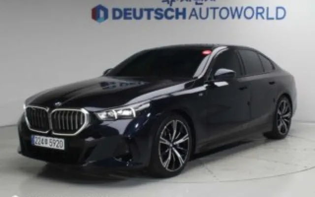 5시리즈 (G60) 530i xDrive